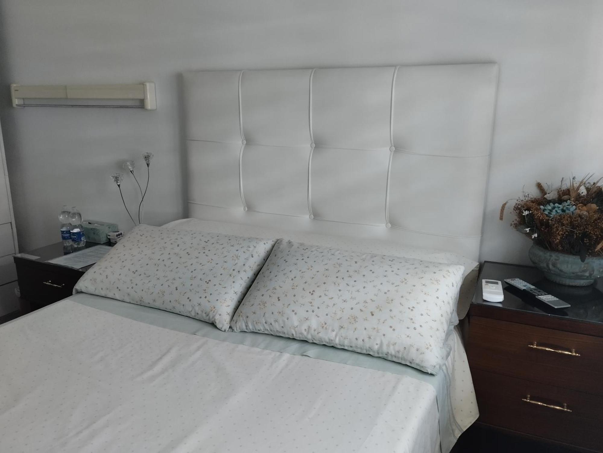 Habitaciones Individuales En Apartamento Мадрид Екстериор снимка